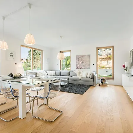 Luxury Apartment Bel Etage With Swimming Pool *