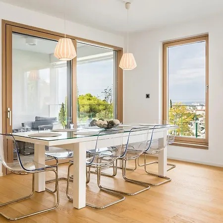 Luxury Apartment Bel Etage With Swimming Pool *