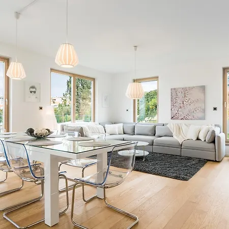 Luxury Apartment Bel Etage With Swimming Pool Split